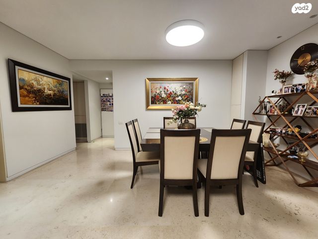 דירה, יוסף נקר, כפר גנים ג, פתח תקווה