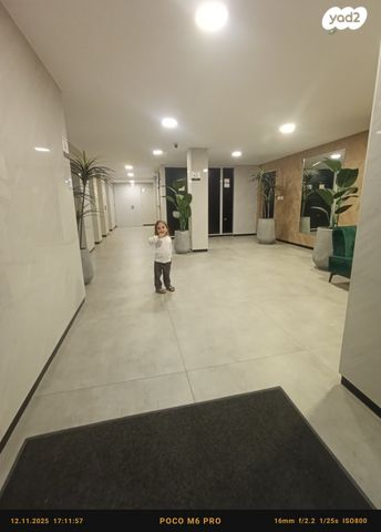 דירת גן, נווה שרון / שער העיר, נתיבות