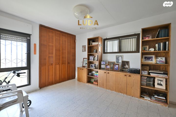 גג/ פנטהאוז, שלמה בן יוסף, רמת אביב ג', תל אביב יפו