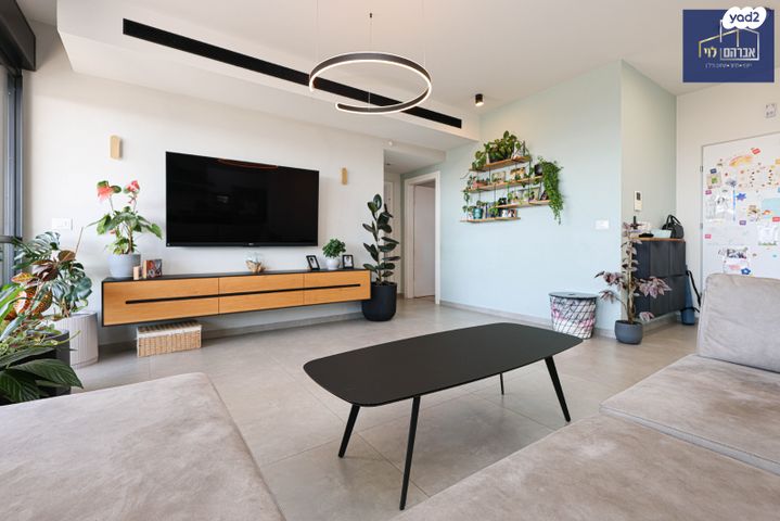 דירה, שדרות בן גוריון, פסגות אפק, ראש העין