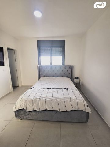 דירה, הר שלמה, היובל, אור עקיבא