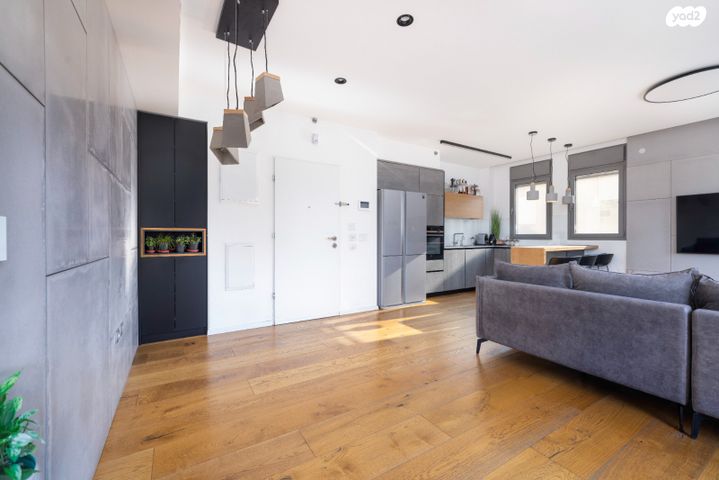 דירה, דגל ישראל, מרכז מערבי, נס ציונה