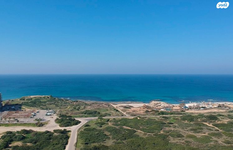 מגרשים, שדרות מנחם בגין, גבעת אולגה, חדרה