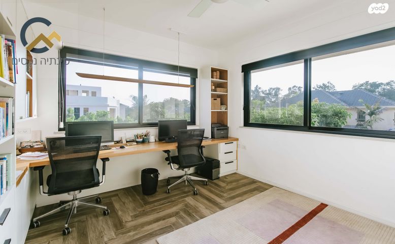 בית פרטי/ קוטג', מתחם 19 - 20 (מתחם הפרחים), הוד השרון