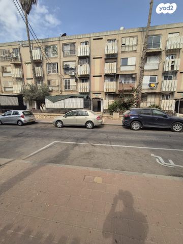 דירה, התלמוד, שכונה ד', באר שבע