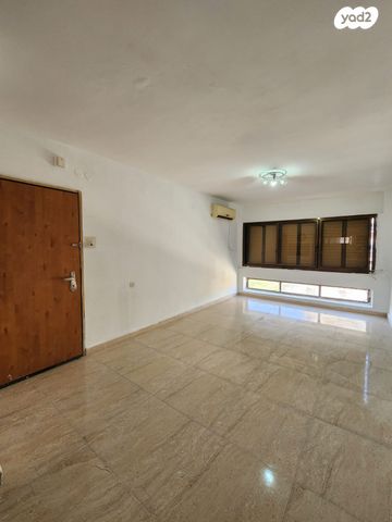 דירה, קפריסין, שכונה ה', באר שבע