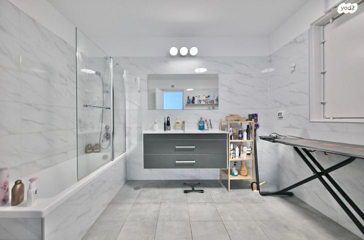 דירה, שדרות לוי אשכול, כוכב הצפון, תל אביב יפו