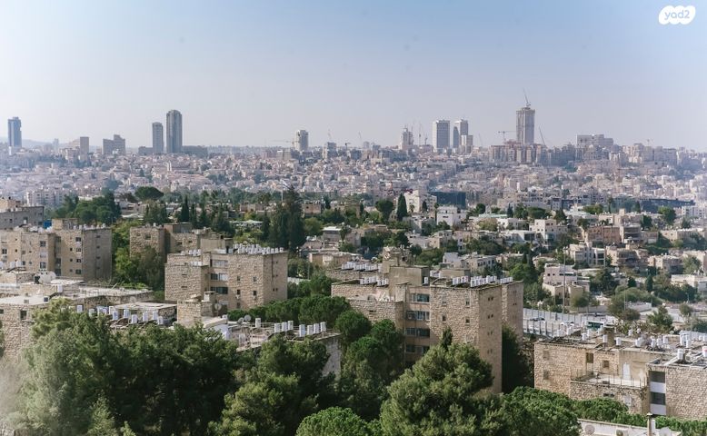 דירה, בר כוכבא, הגבעה הצרפתית, גבעת שפירא, ירושלים