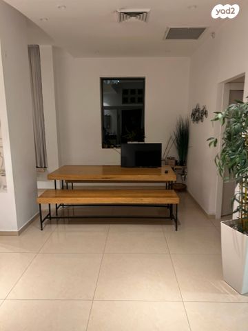 בית פרטי/ קוטג', חנוך קלעי, מלחה, מנחת, ירושלים