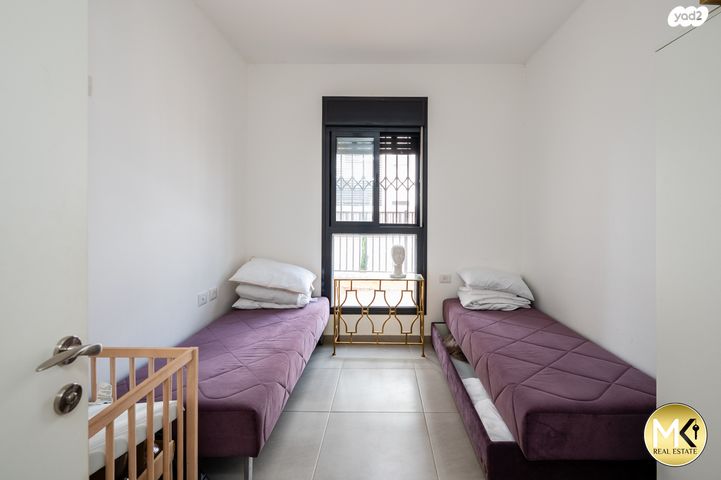 דירת גן, שעורה, פרדס חנה כרכור