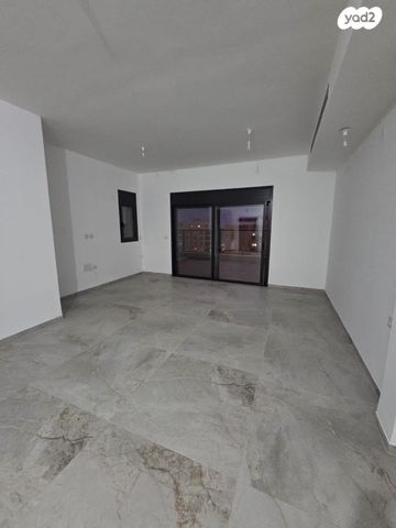 דירה, גולומב, עיר, מרכז העיר, נהריה