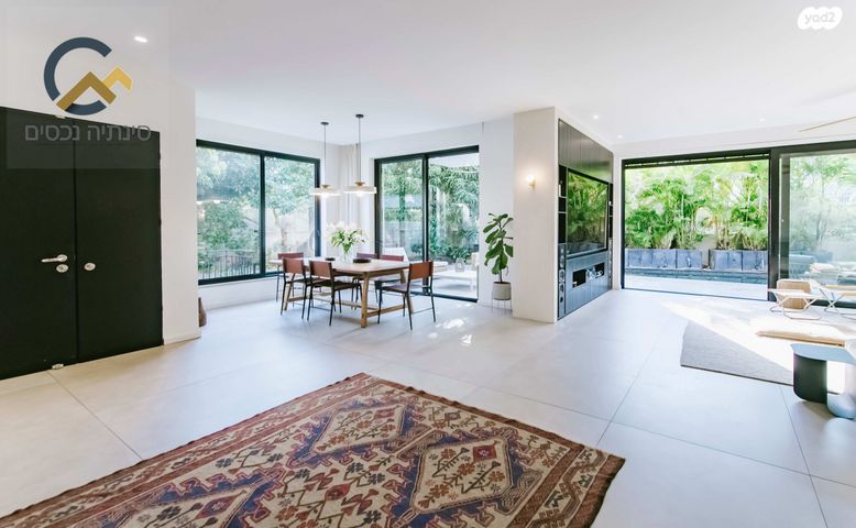 מתחם 19 - 20 (מתחם הפרחים)