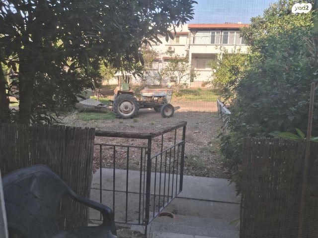 דירה, אשדות יעקב מאוחד