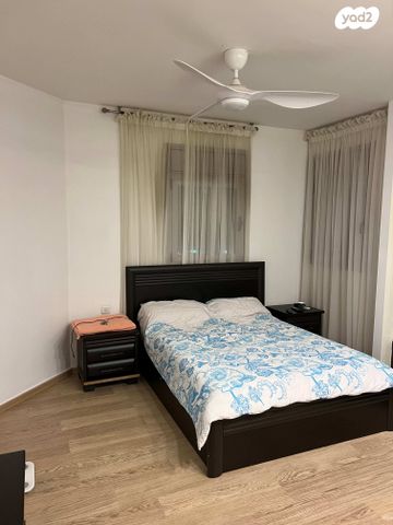 דירה, פנחס אילון, קרית אילון, חולון