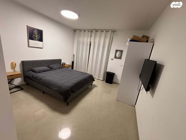 גג/ פנטהאוז, טופז, צופית תחתית, אילת