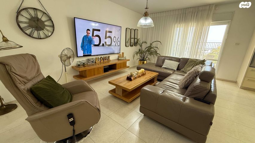 דירה, שלמה המלך, אחוזת כנרת, טבריה