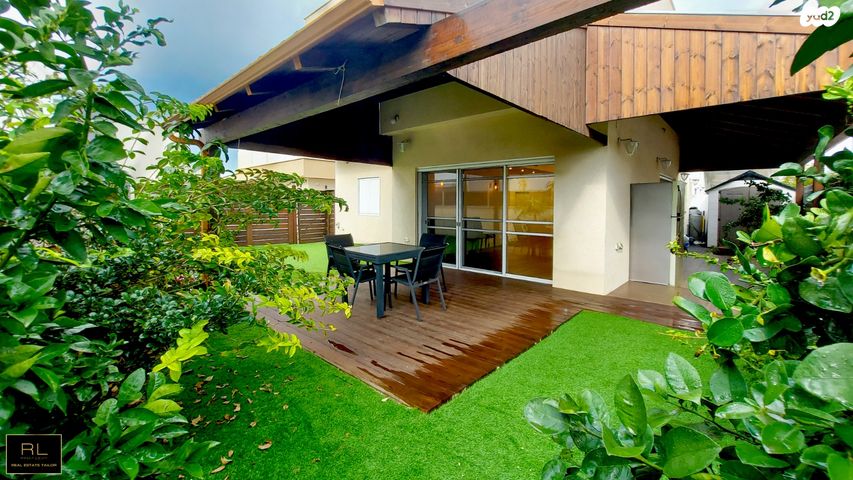 דו משפחתי, הגפן, עתלית