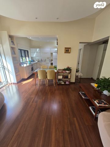 דירה, שמואל הנגיד 8, מרכז העיר, ירושלים