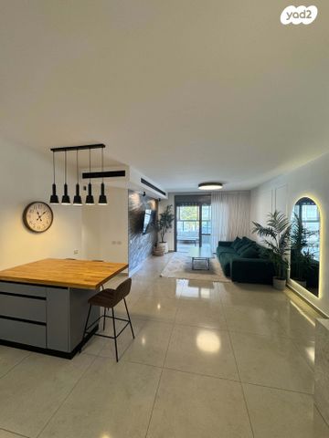 דירה, אשכולית, רמות הרכס, באר שבע