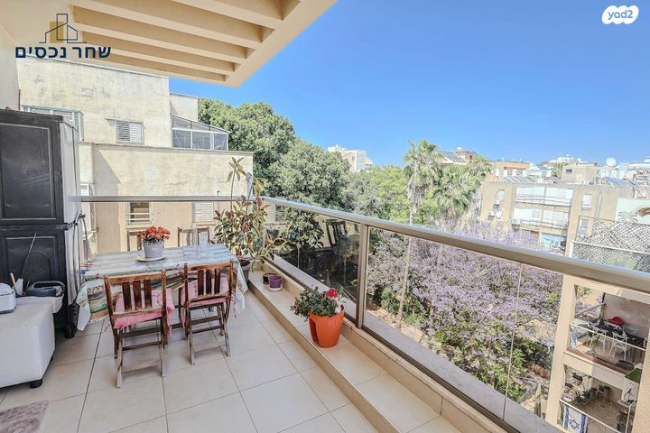 דירה, קרית ספיר, כפר סבא