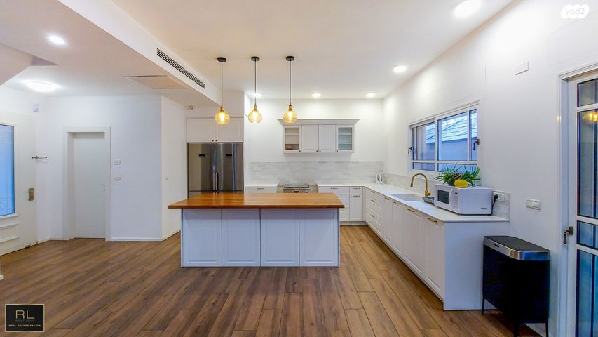 דו משפחתי, הגפן, עתלית