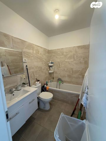 דירה, נתיבות