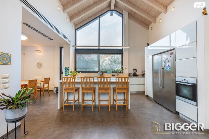 בית פרטי/ קוטג', פרדס חנה כרכור