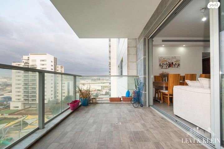 דירה, מעיין, נופרים, ראש העין