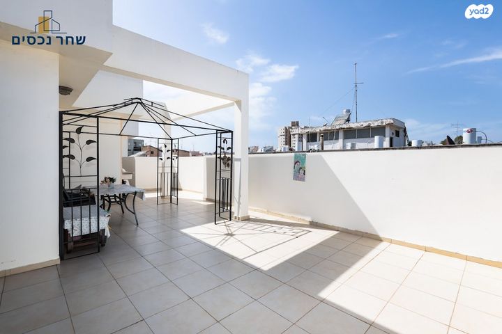 דירה, קרית ספיר, כפר סבא