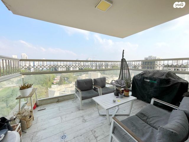 דירה, הנשיא הראשון, א' / צפון מזרח העיר, רחובות