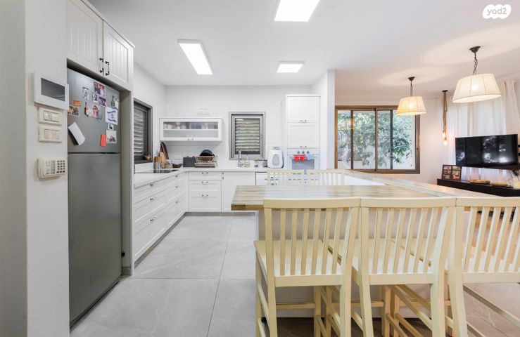 בית פרטי/ קוטג', הוד השרון