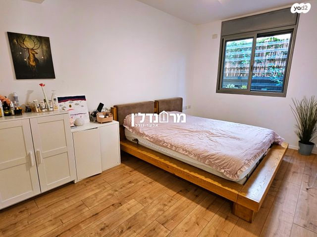 דירת גן, אבן עזרא, מרכז, הרצליה