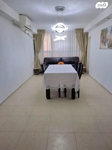 הרב דנגור 21