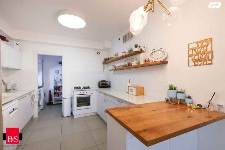 דירה, קרית השרון, נתניה