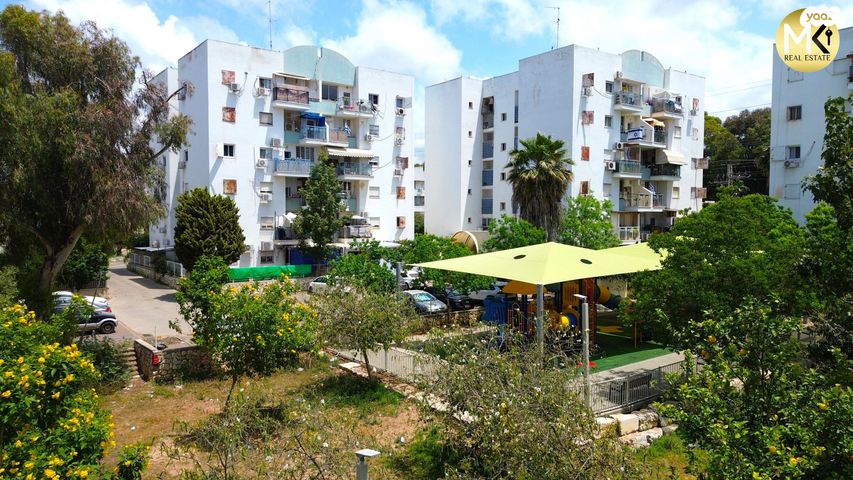 דירה, המסילה, פרדס חנה כרכור