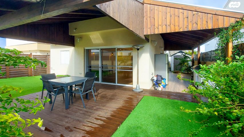 דו משפחתי, הגפן, עתלית