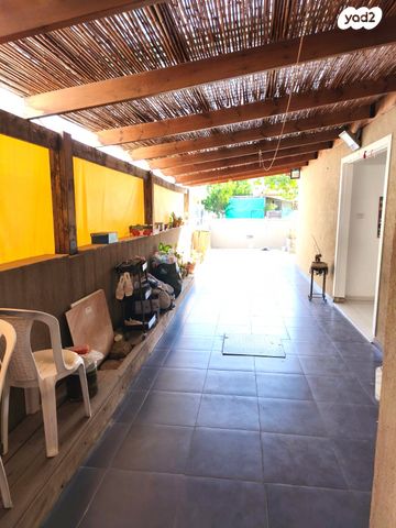 בית פרטי/ קוטג', אופקים