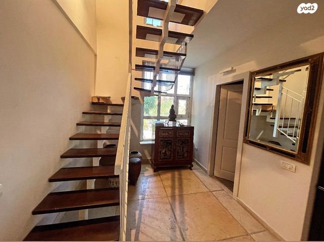 גג/ פנטהאוז, הרצליה ב', הרצליה