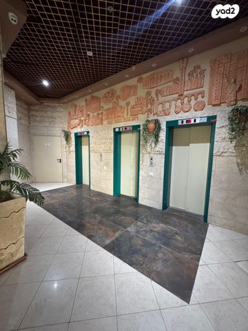 גג/ פנטהאוז, שדרות יוהנה ז'בוטינסקי 12, נווה זאב, נאות אילן, באר שבע