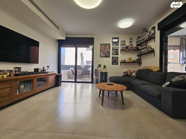 דירה, בלפור 9, רמב"ם, ראשון לציון