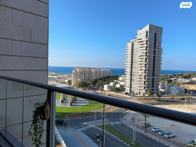 דירה, עוזי חיטמן, הקריה מע"ר, אשדוד