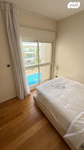 גג/ פנטהאוז, טופז, צופית תחתית, אילת