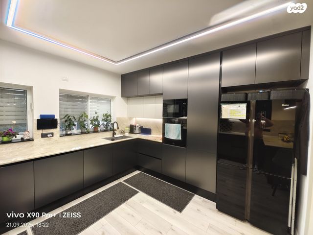 אליהו בן חור 14