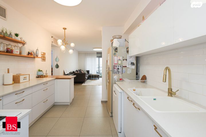 דירה, קרית השרון, נתניה