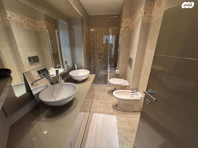 גג/ פנטהאוז, טופז, צופית תחתית, אילת