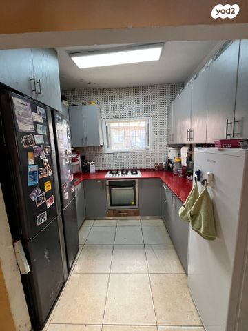 דירה, דיזרעאלי 60, עמידר, בנית, לוד