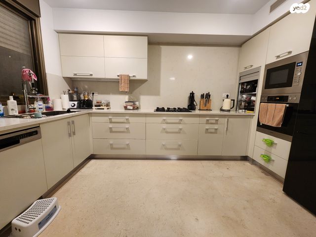 דירה, יוסף נקר, כפר גנים ג, פתח תקווה