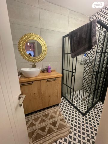 דירה, בית אריה / עופרים