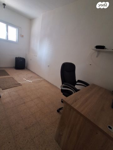 דירה, פועלי הרכבת, פועלי הרכבת, גבעתיים