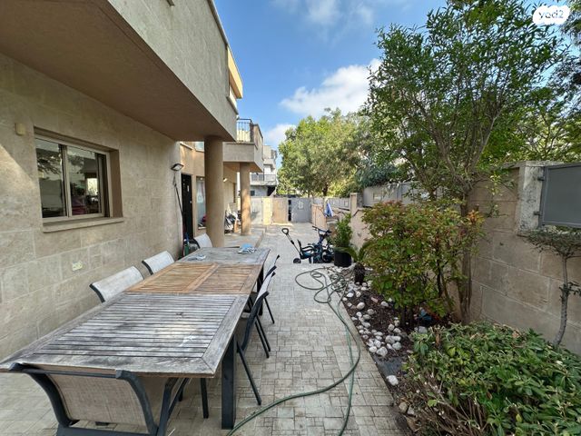 בית פרטי/ קוטג', נורית 18, קרית אילון, חולון